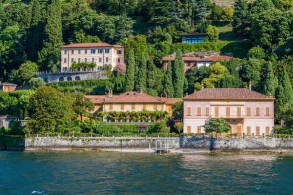 Escursioni private in barca sul Cernobbio italia